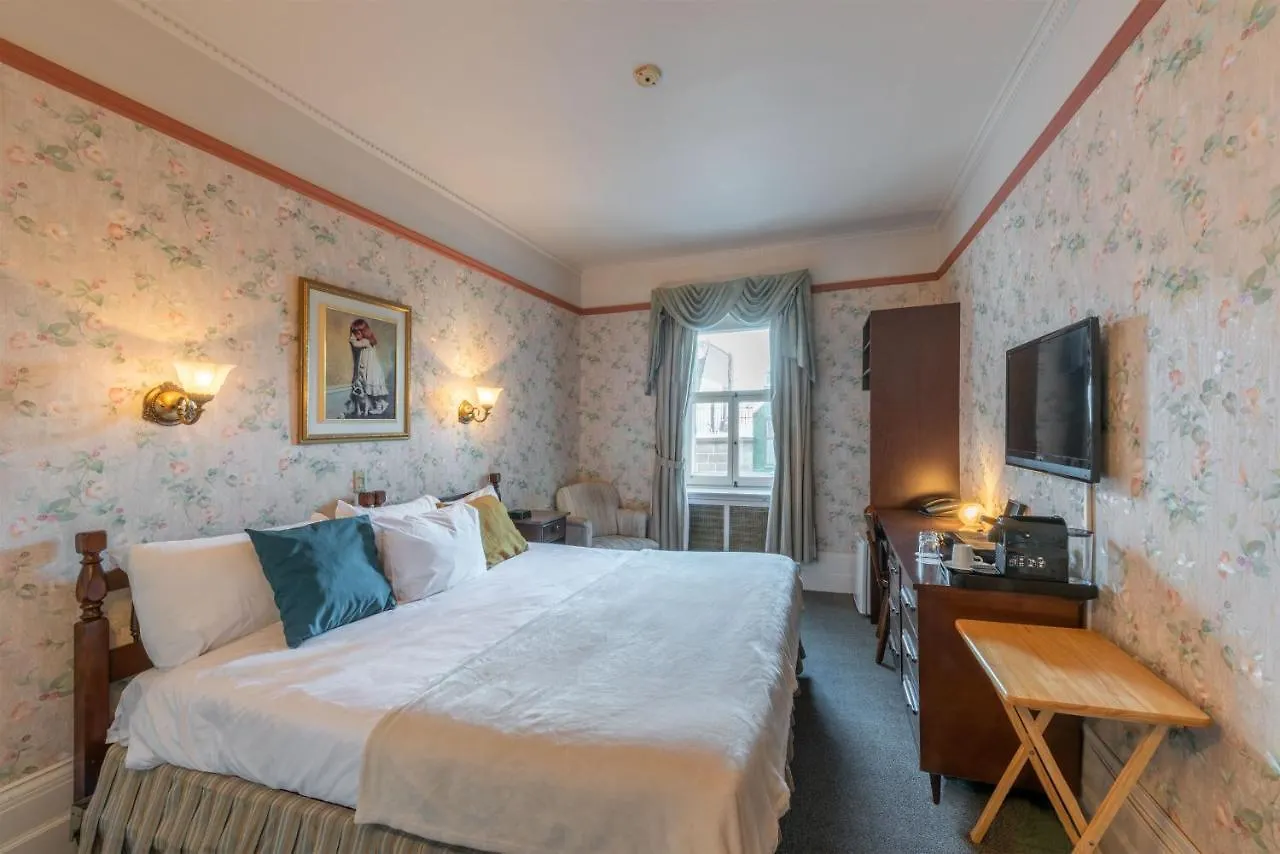 Hotel Le Chateau De Pierre Quebec City