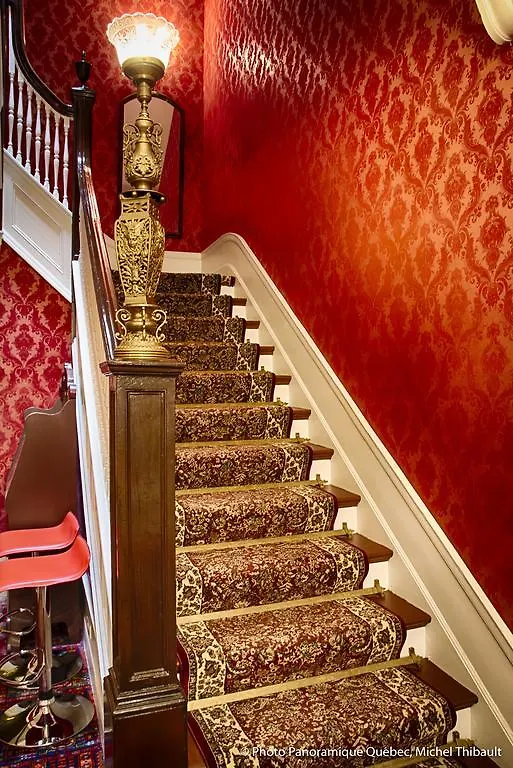 Le Chateau de Pierre Ville de Québec 3*,  Canada